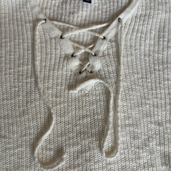American Eagle Lace-Up Sweater - Picture 3 of 6